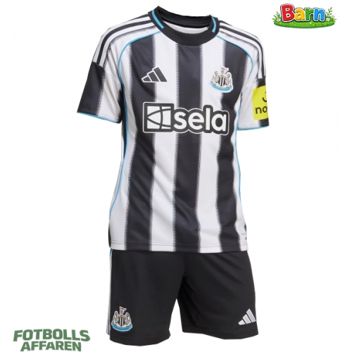 Newcastle United Hemmaställ Barn 2025-26 Kortärmad (+ Korta byxor)